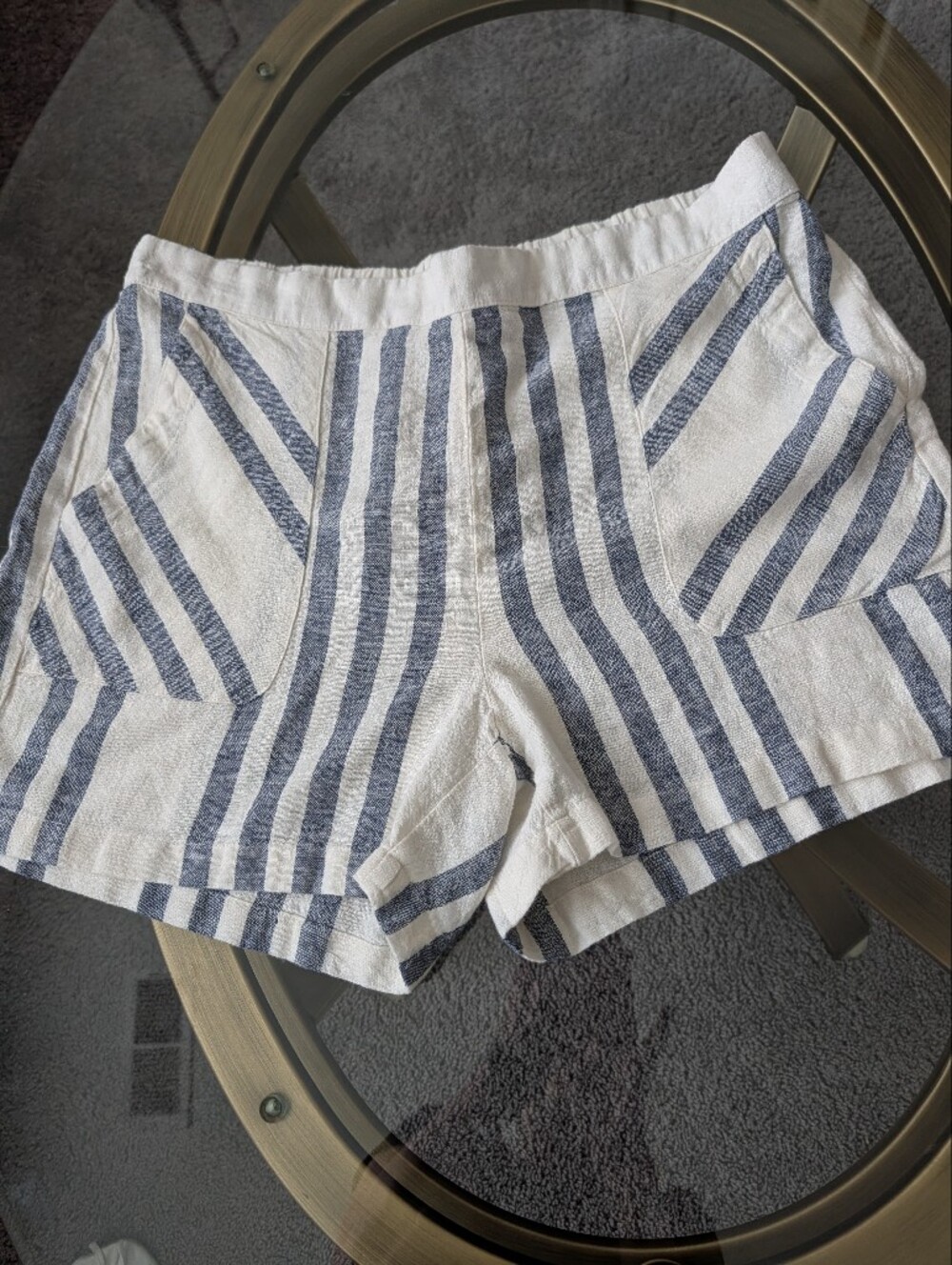 Ellen Tracy L Linen blend Shorts